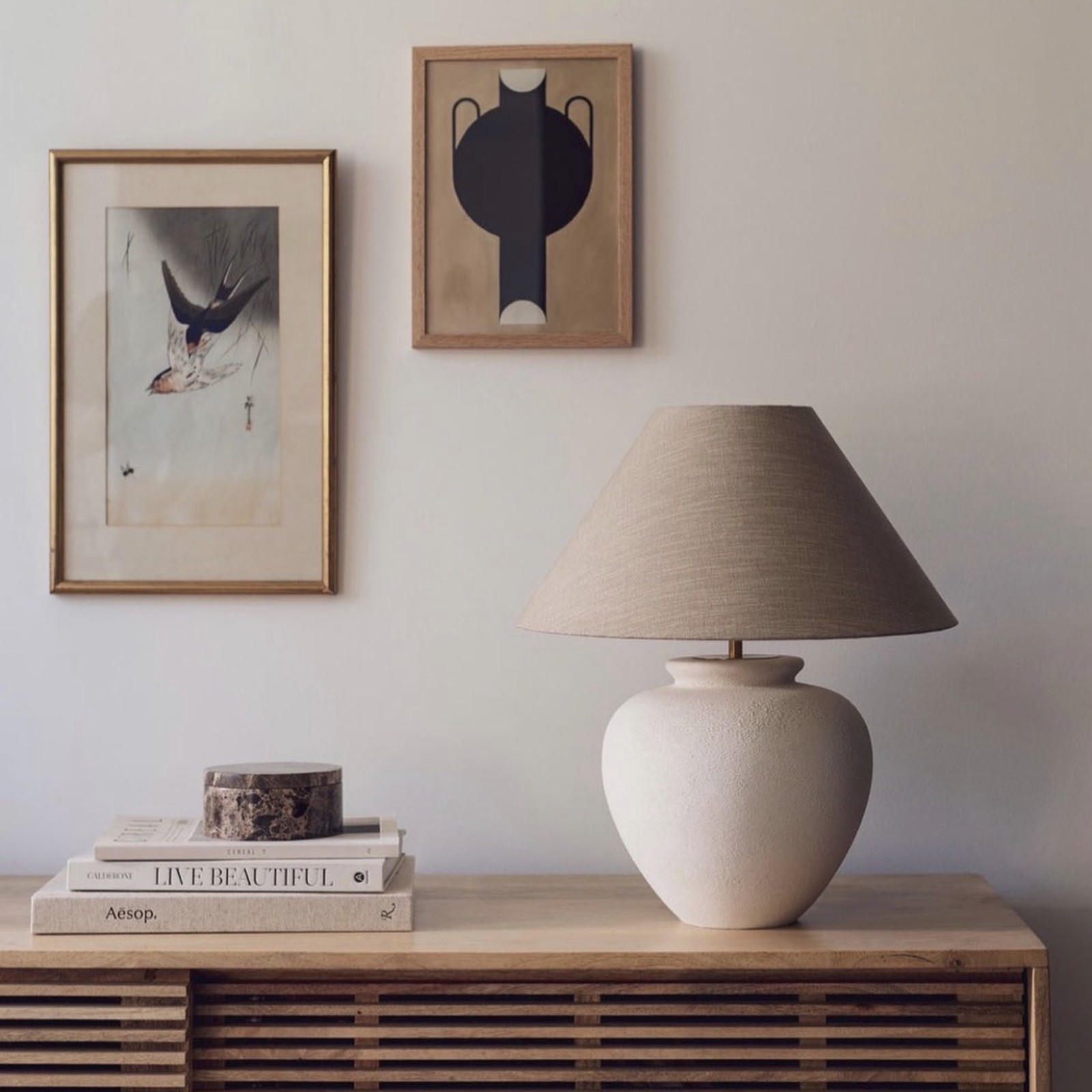 Location House interior 32